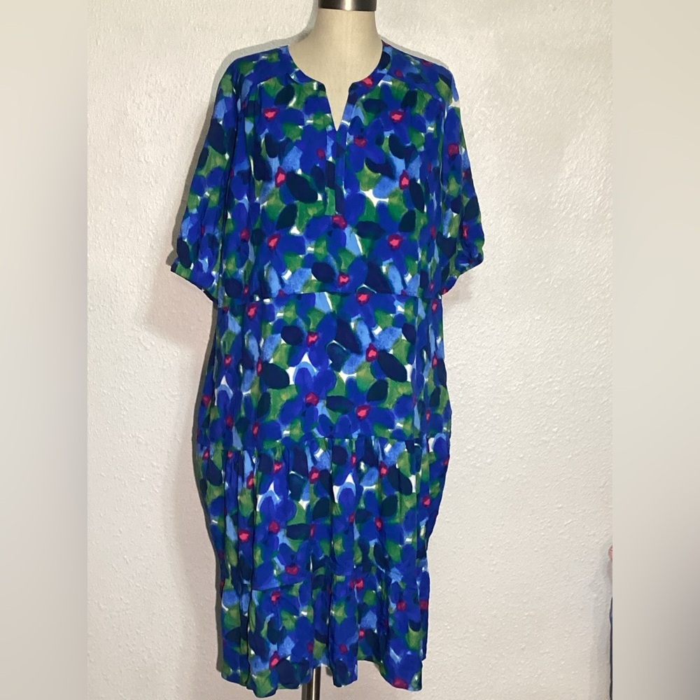 Logo by  Lori Goldstein women’s blue pocket dress size large